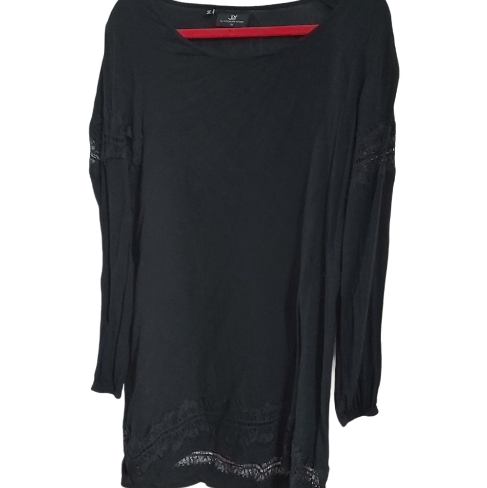 Black long sleeve dress